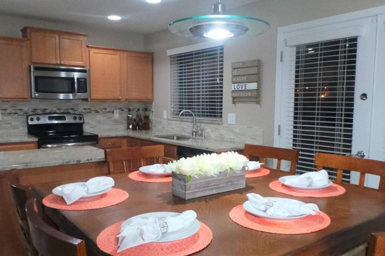 Adventure Home Rentals فينيكس المظهر الخارجي الصورة